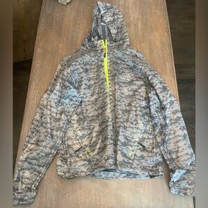 compass 360 medium camp rain jacket